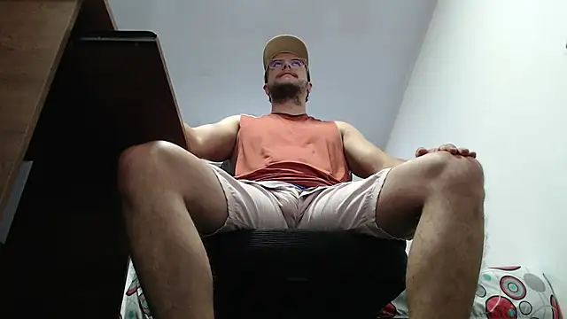 Snapshot of cloudsxxx chatting on September 25, 2025, 2:23 pm cloudsxxx online show from September 25, 2025, 2:23 pm