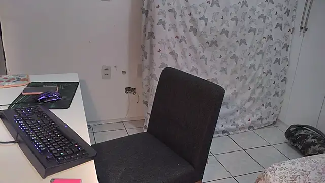 Snapshot of raposinharabuda chatting on October 16, 2025, 5:21 pm raposinharabuda online show from October 16, 2025, 5:21 pm