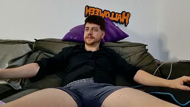 aaron nvk online show from October 29, 2025, 10:20 pm