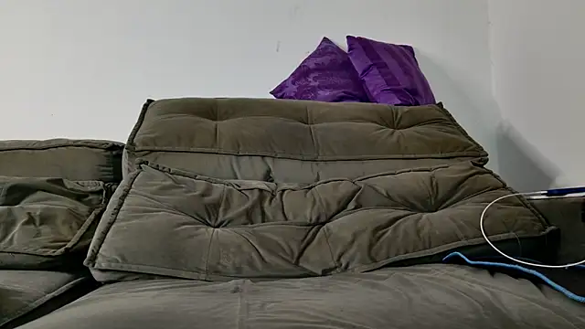 aaron nvk online show from February 5, 2026, 9:32 pm