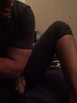 Snapshot of willie896 chatting on November 1, 2025, 8:36 pm willie896 online show from November 1, 2025, 8:36 pm