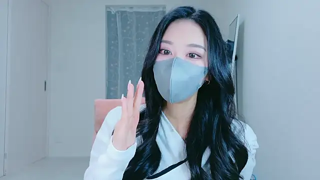 ramuchan desu online show from March 29, 2026, 12:12 am