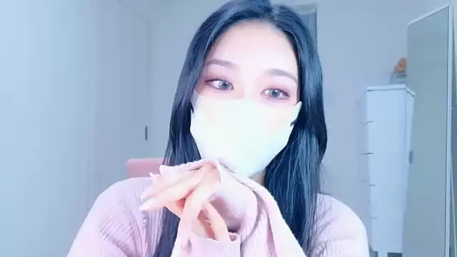 ramuchan desu online show from November 29, 2025, 12:33 am