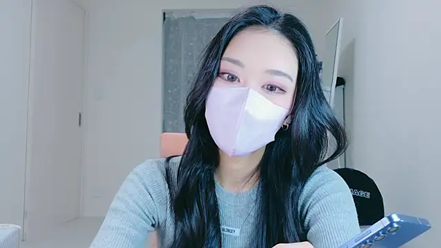 Snapshot of ramuchan_desu chatting on February 25, 2026, 11:59 pm ramuchan desu online show from February 25, 2026, 11:59 pm