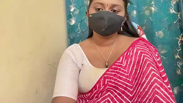 Snapshot of Pavani-Sexy chatting on May 2, 2026, 6:46 pm Pavani-Sexy online show from May 2, 2026, 6:46 pm