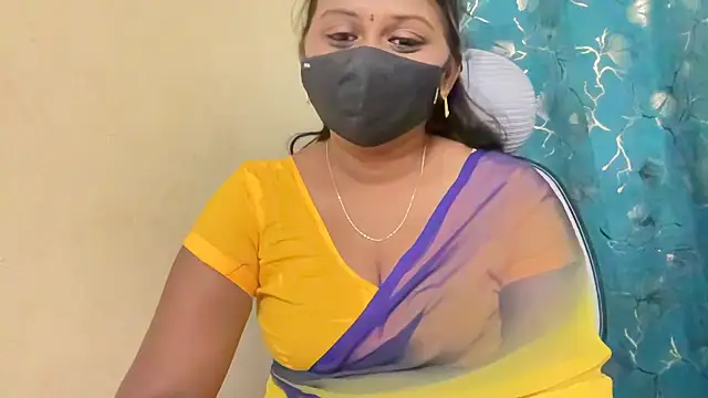 Snapshot of Pavani-Sexy chatting on May 26, 2026, 7:39 am Pavani-Sexy online show from May 26, 2026, 7:39 am