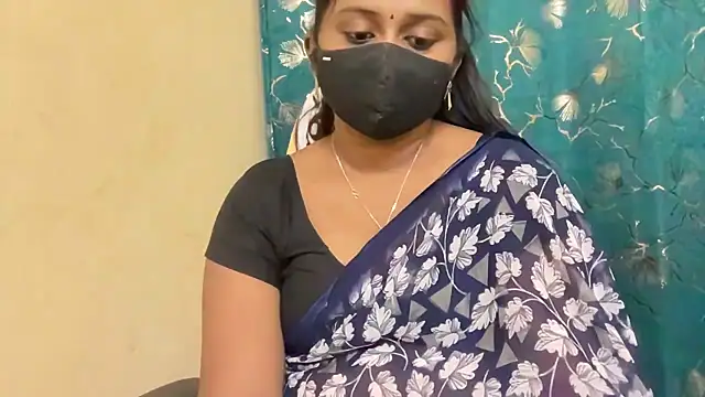 Snapshot of Pavani-Sexy chatting on May 1, 2026, 6:35 pm Pavani-Sexy online show from May 1, 2026, 6:35 pm