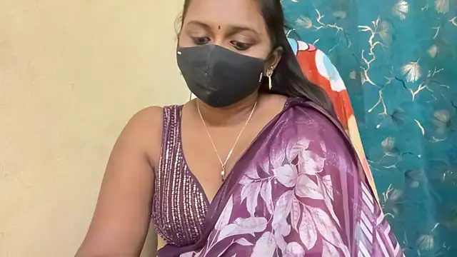 Snapshot of Pavani-Sexy chatting on April 30, 2026, 8:57 pm Pavani-Sexy online show from April 30, 2026, 8:57 pm