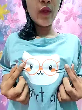 MariaEva69 online show from October 15, 2025, 8:28 pm