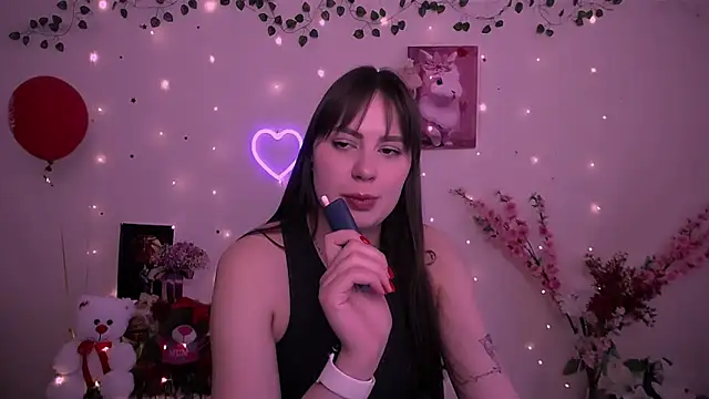 Snapshot of Amanda_Bright_ chatting on April 23, 2026, 9:49 am Amanda Bright online show from April 23, 2026, 9:49 am