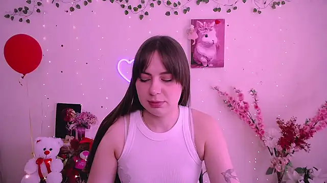 Snapshot of Amanda_Bright_ chatting on April 19, 2026, 8:48 am Amanda Bright online show from April 19, 2026, 8:48 am