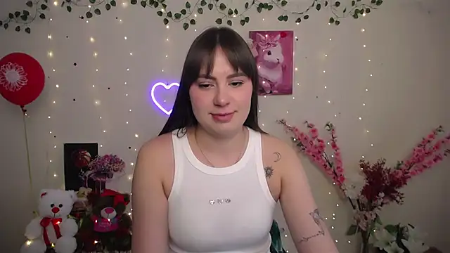 Snapshot of Amanda_Bright_ chatting on May 2, 2026, 9:25 am Amanda Bright online show from May 2, 2026, 9:25 am