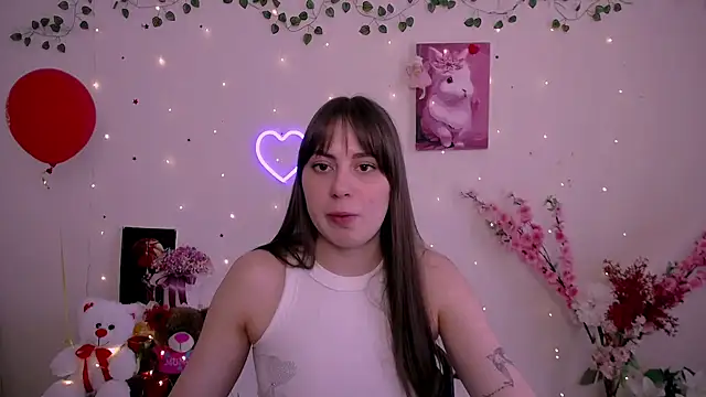 Snapshot of Amanda_Bright_ chatting on April 8, 2026, 10:39 am Amanda Bright online show from April 8, 2026, 10:39 am