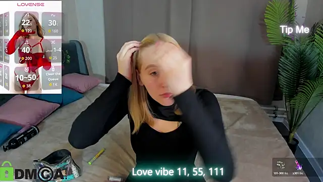 Snapshot of Anna_Chelsea chatting on November 21, 2025, 12:09 am Anna Chelsea online show from November 21, 2025, 12:09 am