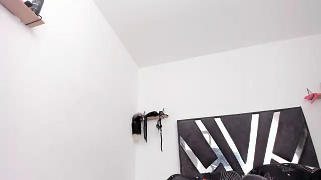 Demy Rhoades online show from February 9, 2026, 4:27 pm