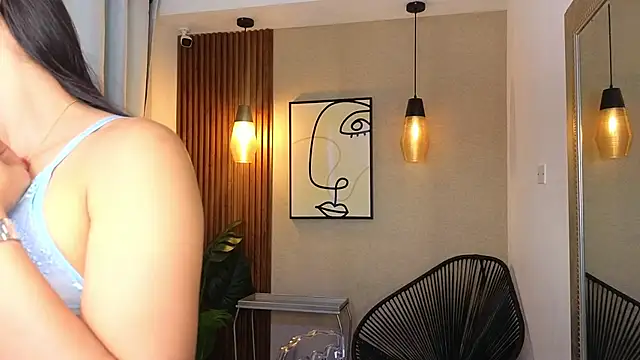 Lia Mar  online show from December 16, 2025, 6:12 pm