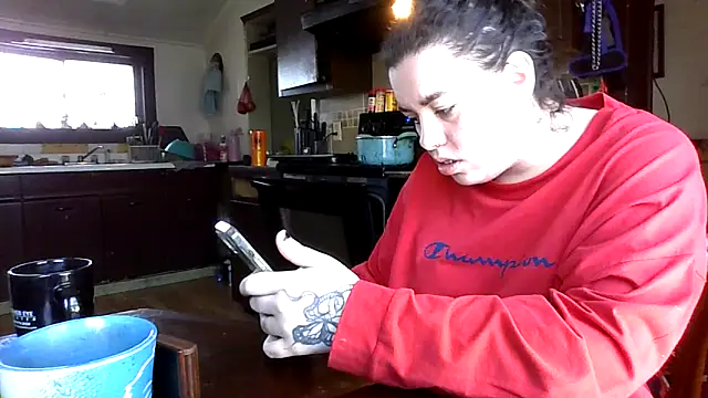 Snapshot of princessbr_013 chatting on February 27, 2026, 5:46 pm princessbr 013 online show from February 27, 2026, 5:46 pm