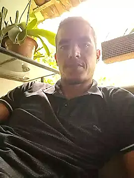 Snapshot of Boragozarvem chatting on January 13, 2026, 3:27 pm Boragozarvem online show from January 13, 2026, 3:27 pm