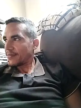 Snapshot of Boragozarvem chatting on January 6, 2026, 7:40 pm Boragozarvem online show from January 6, 2026, 7:40 pm