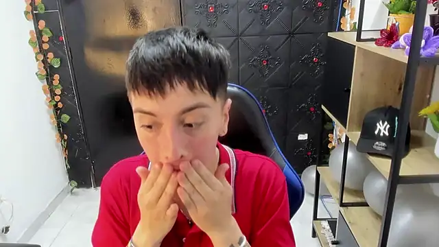  Hannah Hot online show from March 29, 2026, 3:41 am