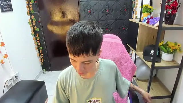  Hannah Hot online show from April 11, 2026, 7:45 am