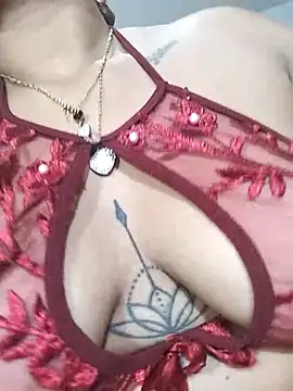 shanell saenz online show from September 30, 2025, 10:49 pm