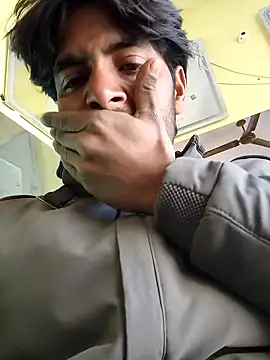 OmeningFurorji online show from January 12, 2026, 8:54 am