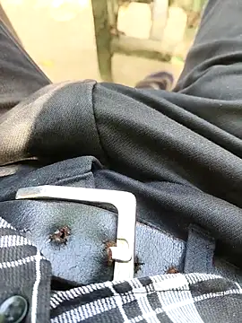 OmeningFurorji online show from October 26, 2025, 8:04 am