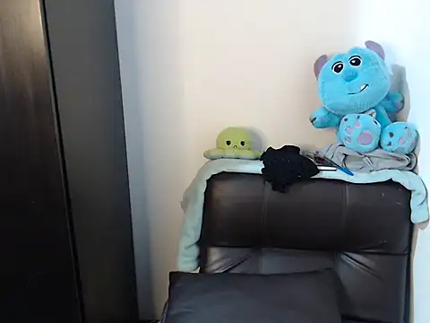 Stormyyy hot online show from October 21, 2025, 6:51 pm