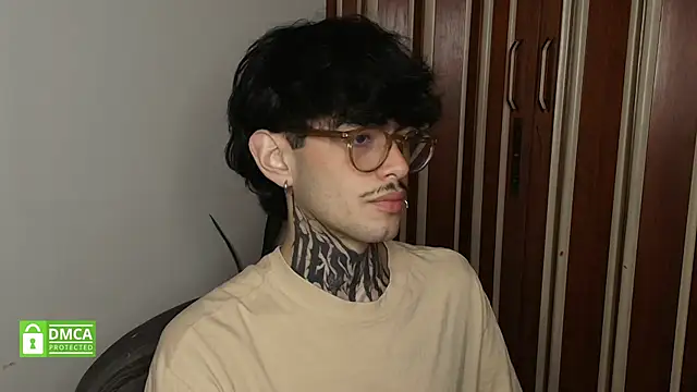 Mihail leroy online show from January 14, 2026, 2:15 am