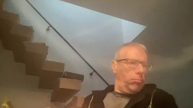 choupipat1 online show from March 7, 2026, 6:53 am