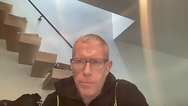 choupipat1 online show from March 8, 2026, 8:28 am