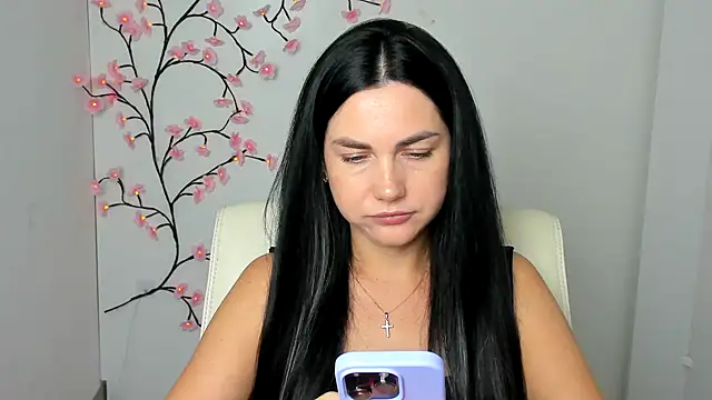 Snapshot of Lune_Moon chatting on July 7, 2026, 6:47 am Lune Moon online show from July 7, 2026, 6:47 am