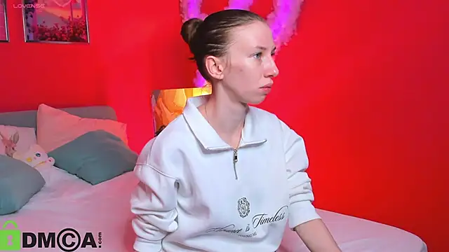 Lisbeth  Salander online show from October 15, 2025, 2:43 am