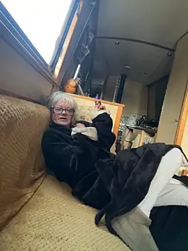 Snapshot of ladyboatlady chatting on November 2, 2025, 7:35 am ladyboatlady online show from November 2, 2025, 7:35 am