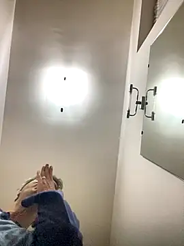 sasatimido online show from October 24, 2025, 4:00 am