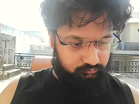 Dollseye online show from April 25, 2026, 2:03 am