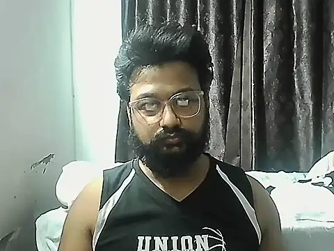 Dollseye online show from April 22, 2026, 5:42 pm