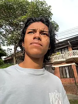 dreyk20 online show from April 10, 2026, 12:34 pm