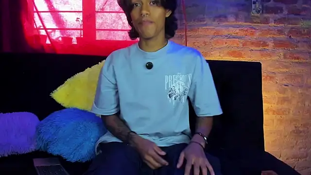 dreyk20 online show from April 13, 2026, 10:25 pm