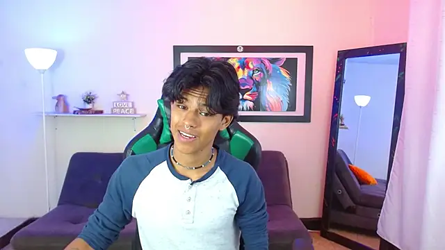 Snapshot of dreyk20 chatting on November 28, 2025, 1:44 pm dreyk20 online show from November 28, 2025, 1:44 pm