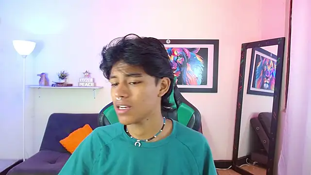 Snapshot of dreyk20 chatting on December 2, 2025, 2:41 pm dreyk20 online show from December 2, 2025, 2:41 pm