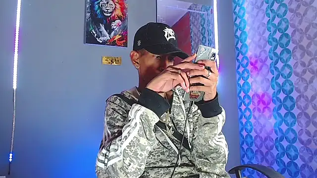 briamhoconor xh online show from April 1, 2026, 4:14 am