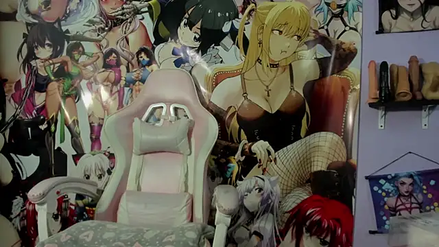 Kylie Moan online show from September 27, 2025, 5:13 am