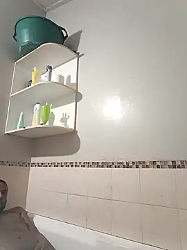 Snapshot of Magicdickbi chatting on April 12, 2026, 4:27 am Magicdickbi online show from April 12, 2026, 4:27 am