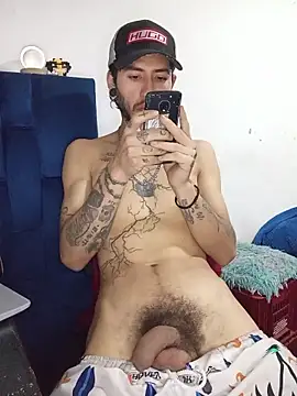 Tattoboy19cm online show from June 30, 2026, 5:13 pm
