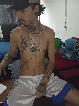 Tattoboy19cm online show from June 9, 2026, 9:05 pm