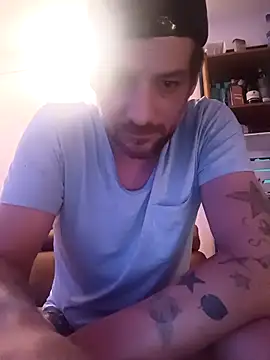 Snapshot of a7ex chatting on September 24, 2025, 8:59 pm a7ex online show from September 24, 2025, 8:59 pm