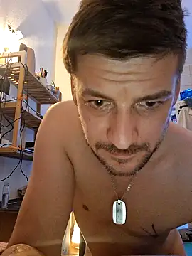 Snapshot of a7ex chatting on December 23, 2024, 2:13 am a7ex online show from December 23, 2024, 2:13 am