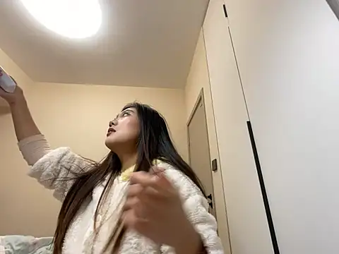 Snapshot of xena0501 chatting on November 19, 2025, 3:45 pm xena0501 online show from November 19, 2025, 3:45 pm